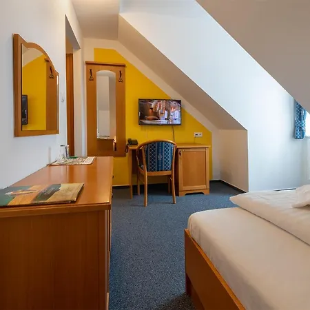 U Sladka Hotel